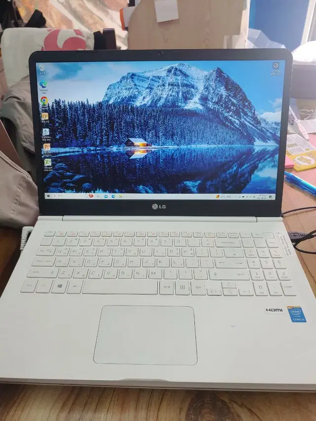 엘지 그램(15zd950-gx3hk)i3. 5세대