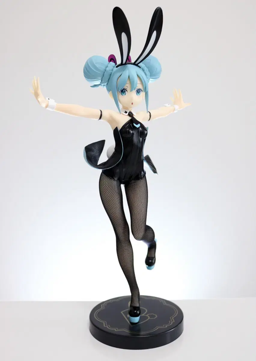 Bicute Black Vanity Girl Miku