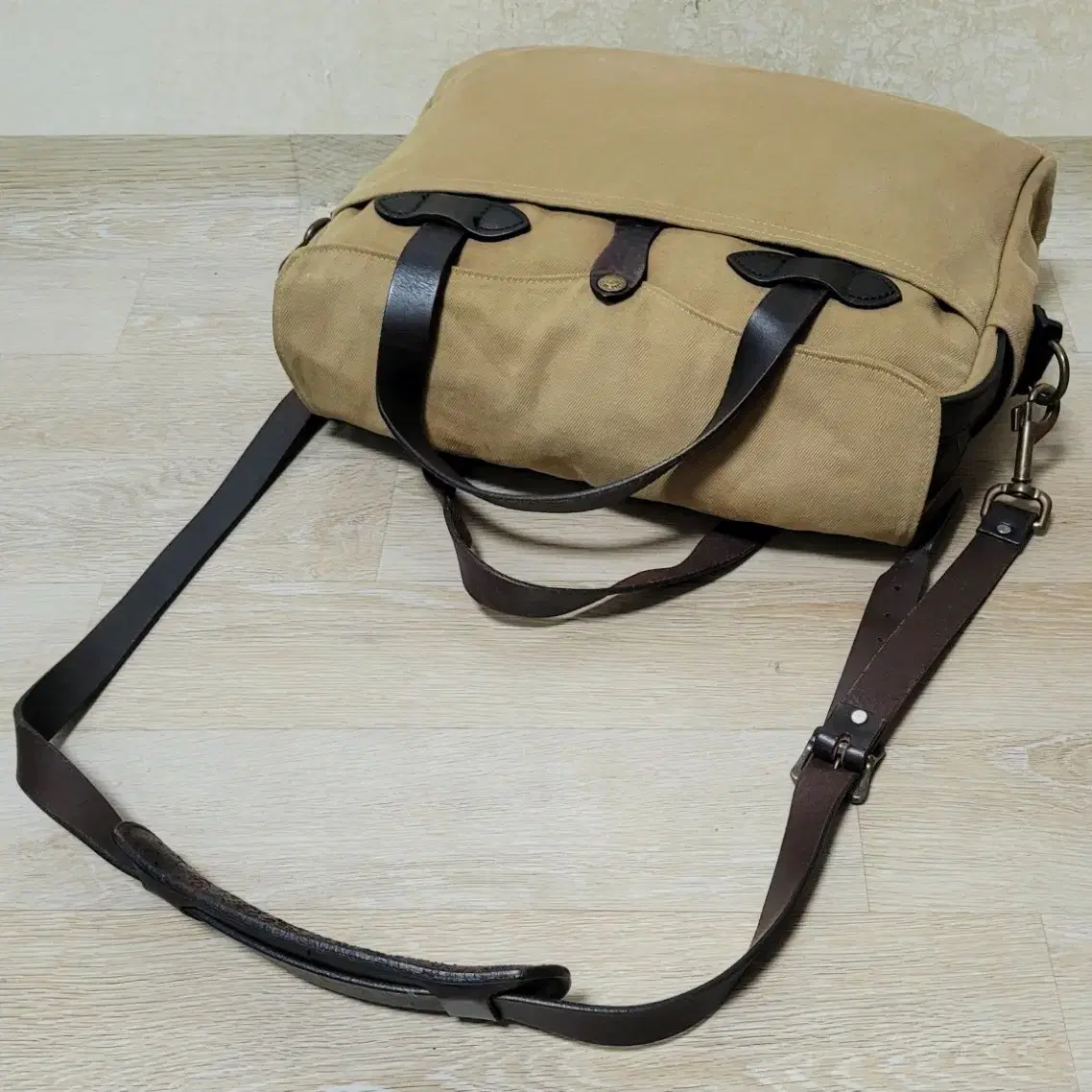 필슨 FILSON 256 Original briefcase TAN(탄)