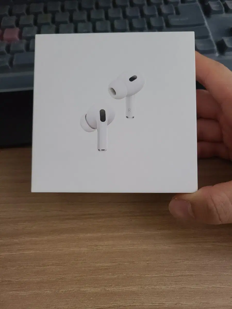 Unsealed AirPods Pro 2nd Gen Type C