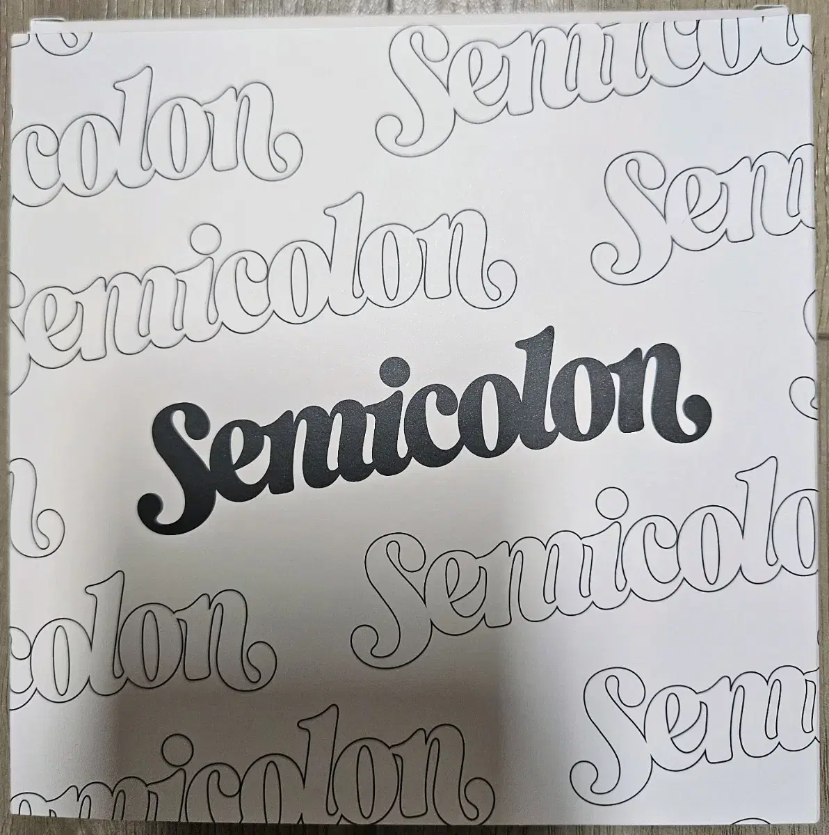 Seventeen semi colon home runs album seungkwan version (source)