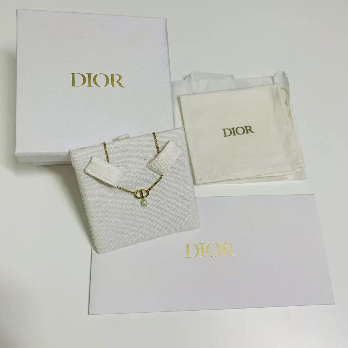 (마지막하루) DIOR Petit CD 목걸이 ㅣ 디올 쁘띠 CD