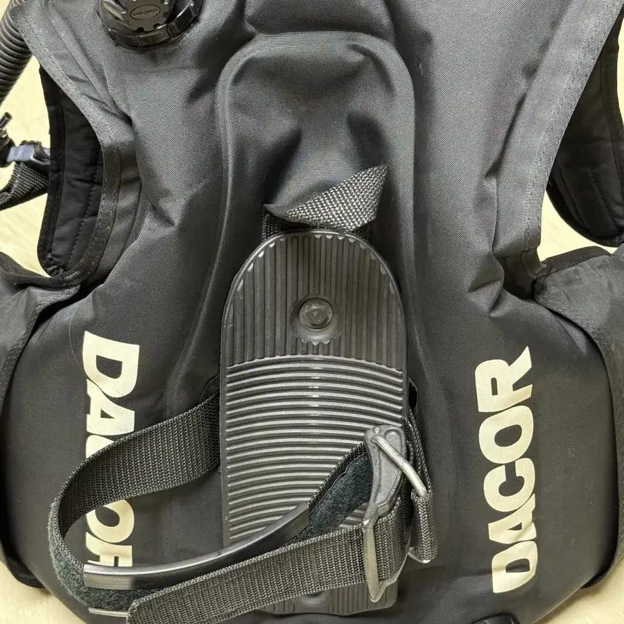 Dacor Enduro 스쿠버 다이빙 BCD 비씨 M size