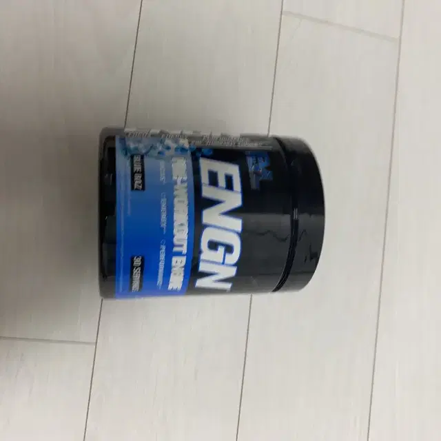 헬스 부스터 팝니다. EVLUTIONNUTRITION ENGN 프리-워크