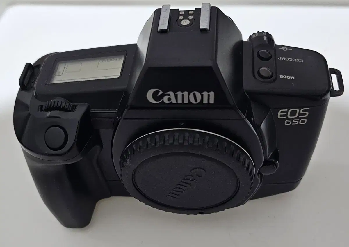 필름카메라 Canon EOS650 바디