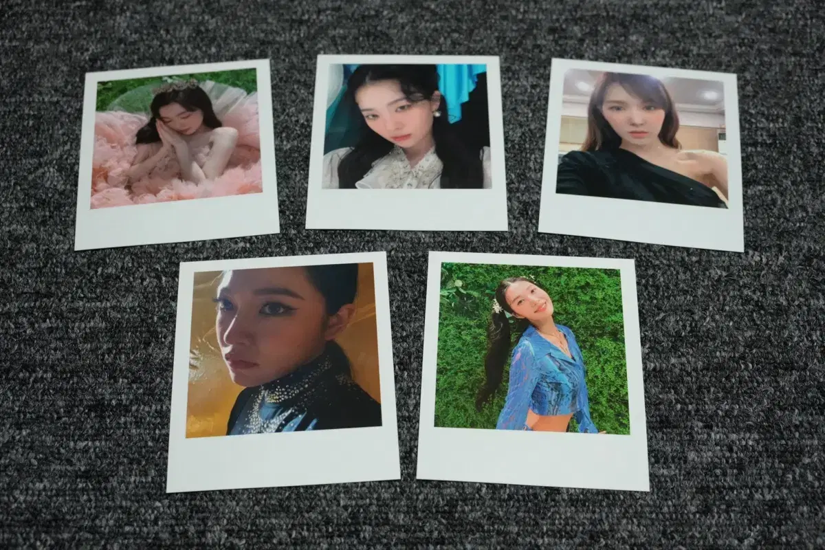 (sold in bulk) red velvet Fillmyrhythm polaroid Pre-order benefits