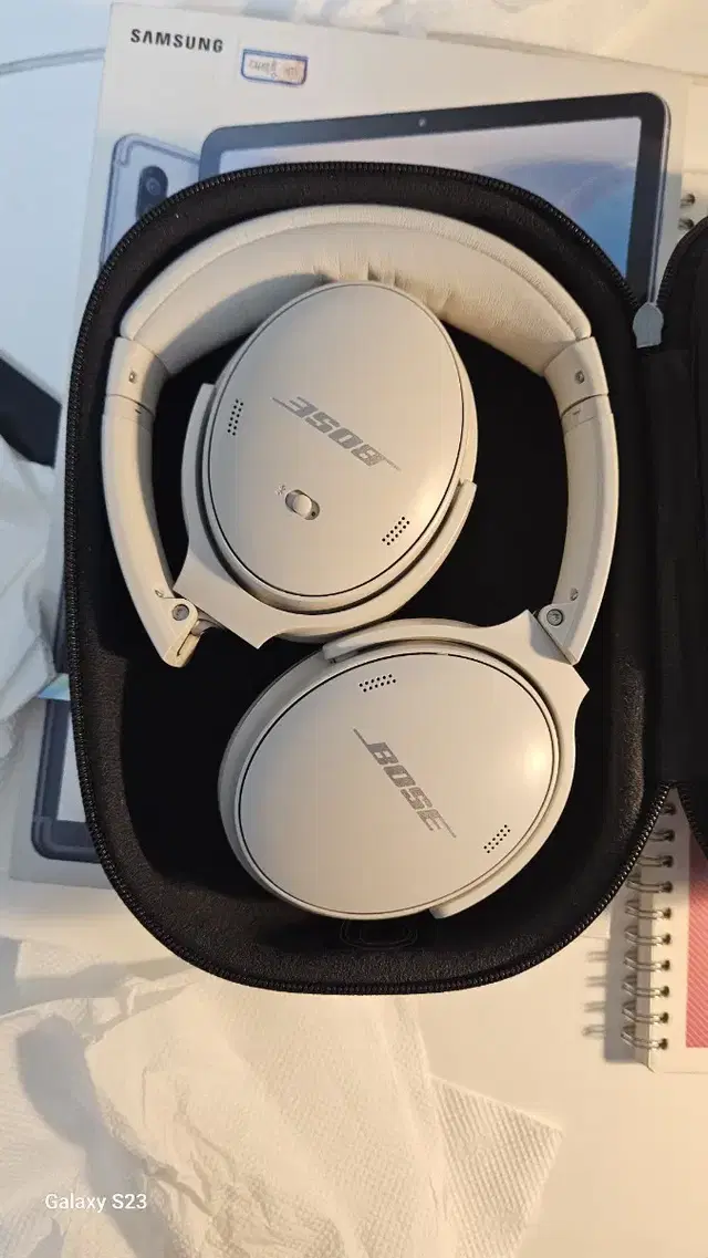 Bose qc45 화이트 판매합니다 !