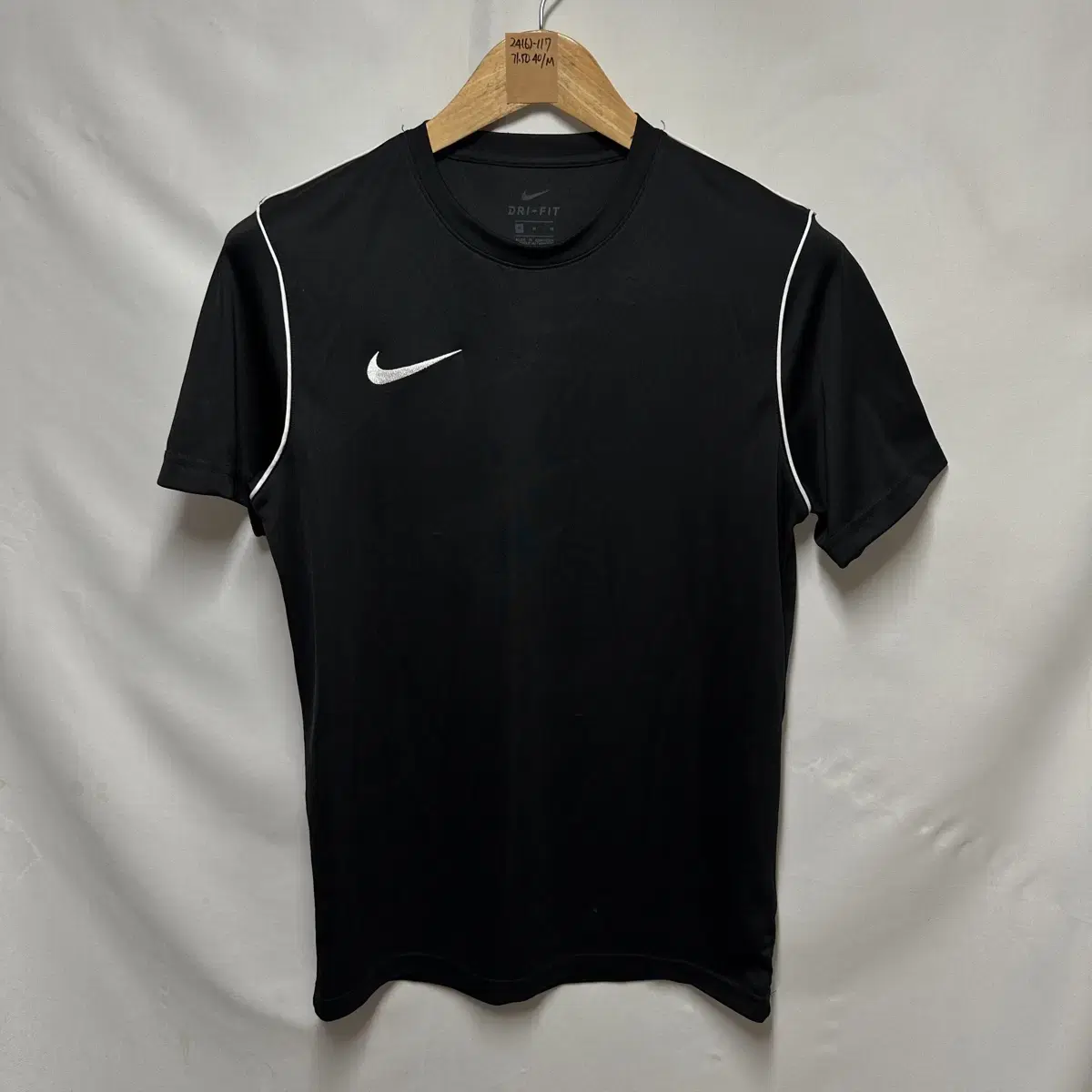 [Genuine/M] Nike Swoosh Dry Fit Functional Black Short Sleeve