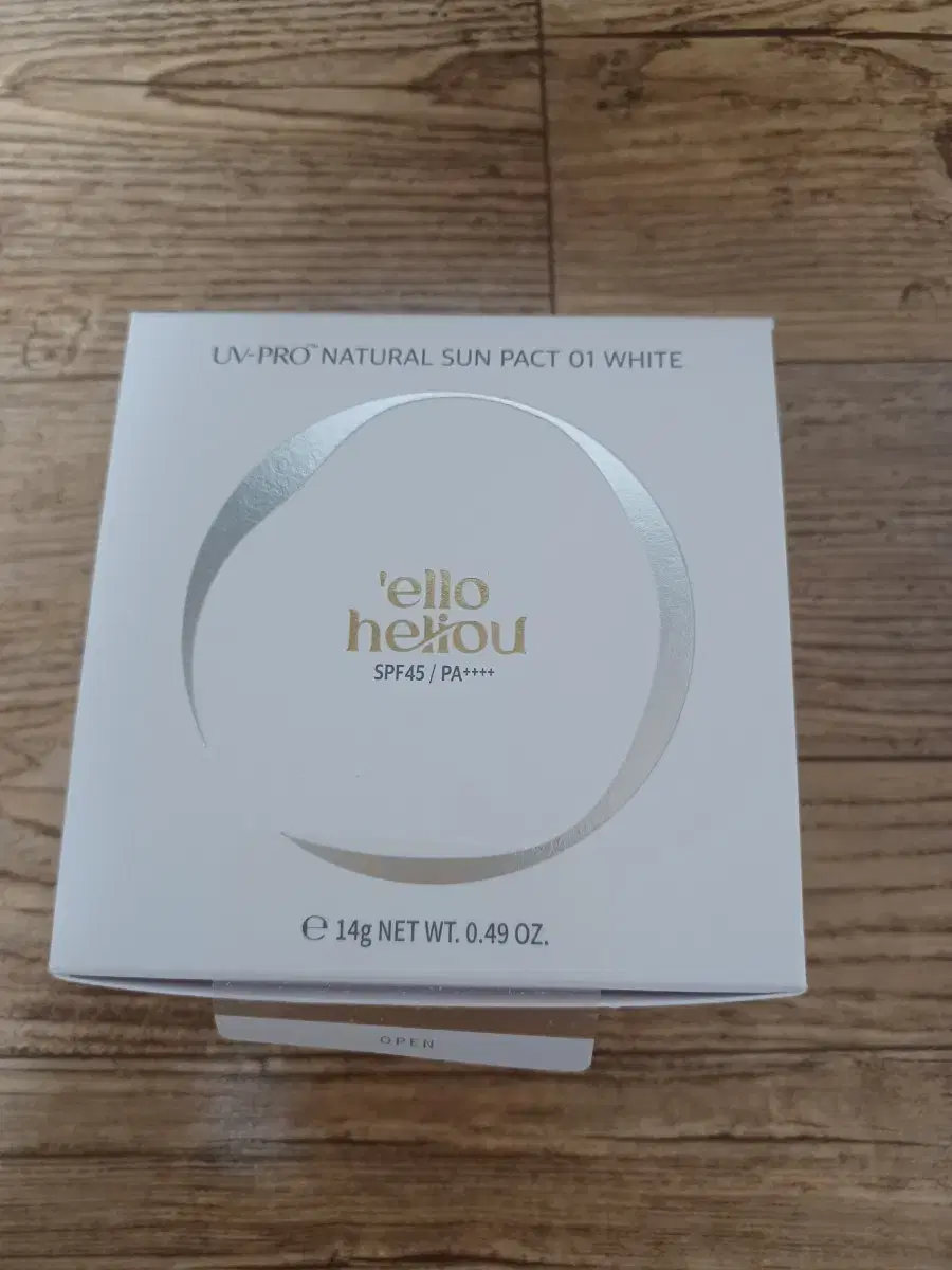 Hello Rio Sun Fact 01 White