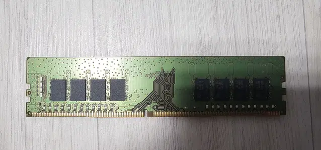 데스크탑용 삼성 RAM DDR4-21300(2666V) 16GB (택포)