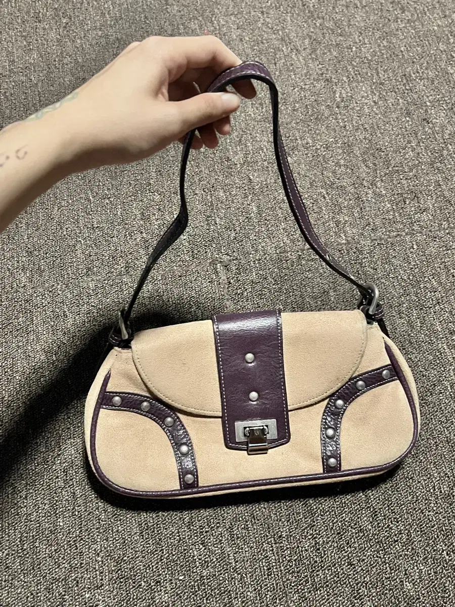 Mini shoulder bag