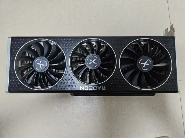 Stcom XFX RX6800XT MERC 판매