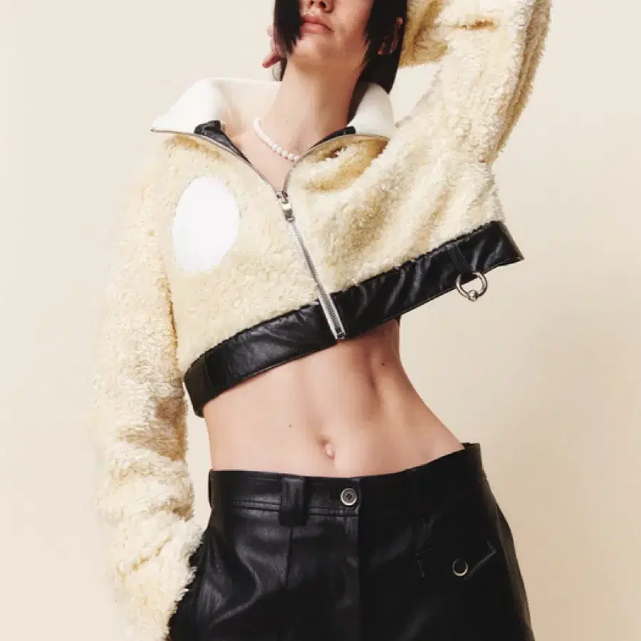 kijun 기준 퍼 크롭 자켓 fur crop jacket