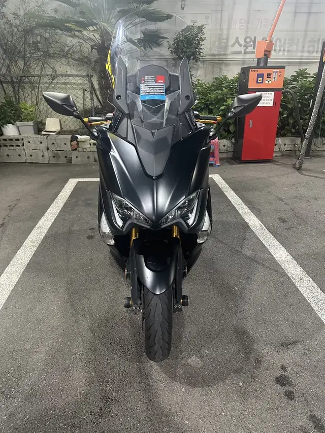 Tmax dx 25,000km