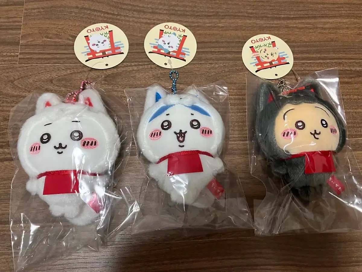 Chiikawa Inarifushimi Mascot Hachiware Usagi Mogumogu