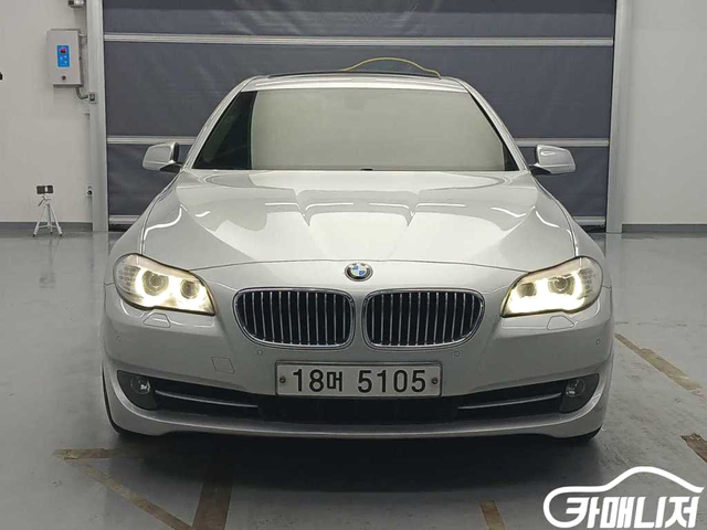 BMW5시리즈 (F10) 520d중고차/전액할부/여유자금/군미필