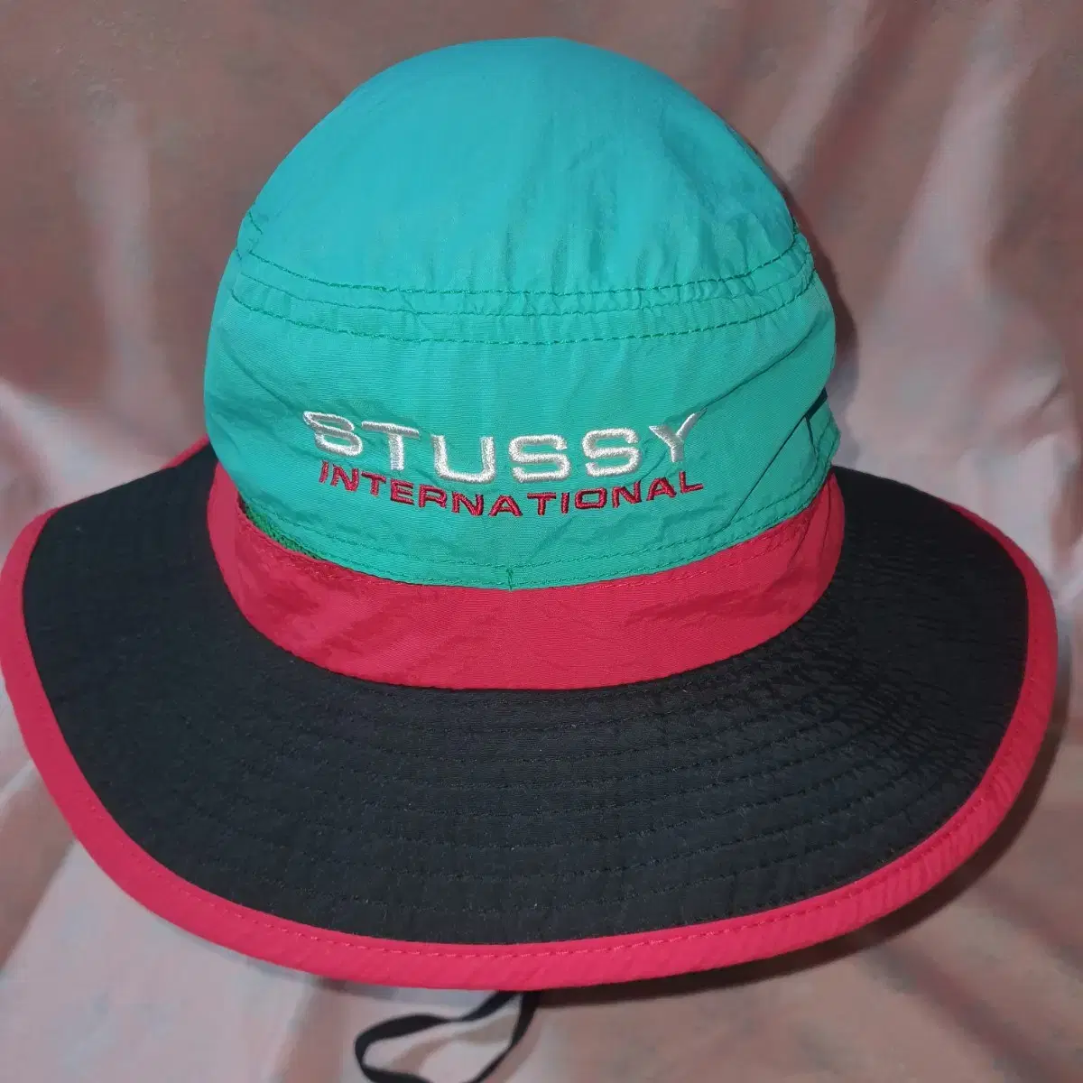 스투시 STUSSY 정글모.버킷햇 .이염확인