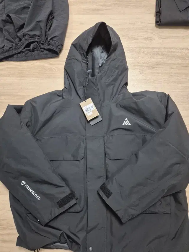 ACG PrimaLoft 스컬 피크