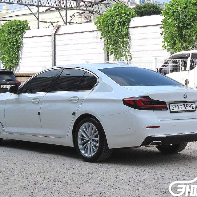 BMW5시리즈 (G30) 520i 럭셔리중고차/전액할부/여유자금/군미필