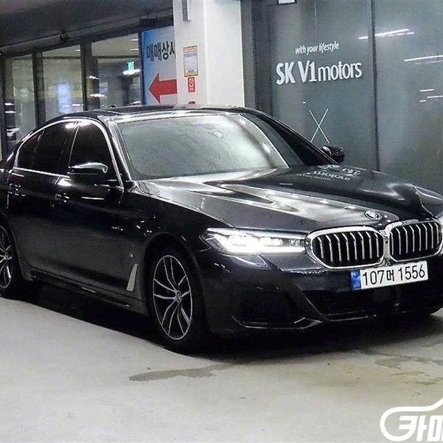 BMW5시리즈 (G30) 520i M 스포츠중고차/전액할부/여유자금/군미