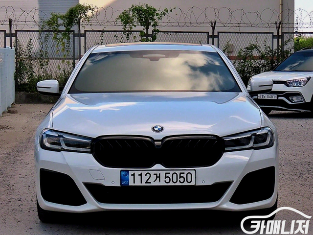 BMW5시리즈 (G30) 523d M 스포츠중고차/전액할부/여유자금/군미