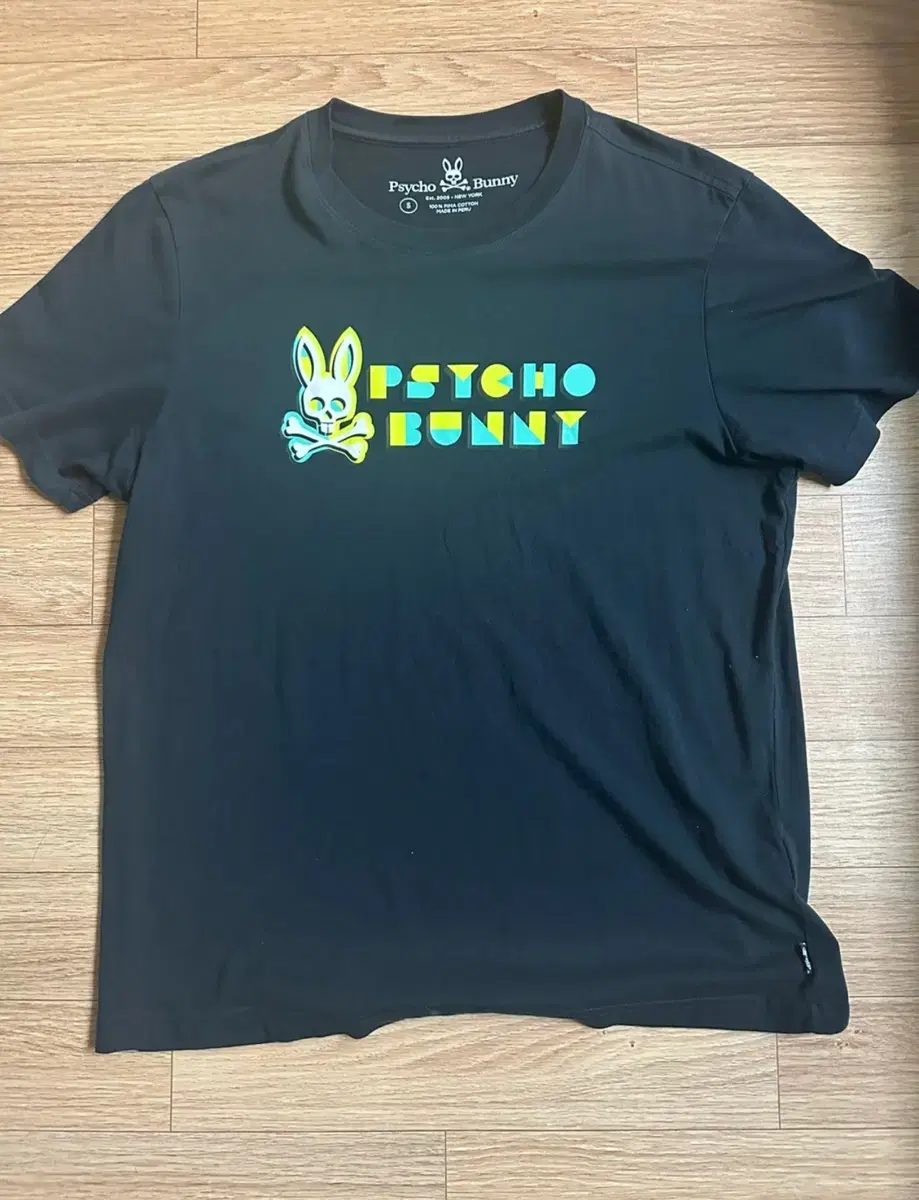 Psycho bunny t shirt