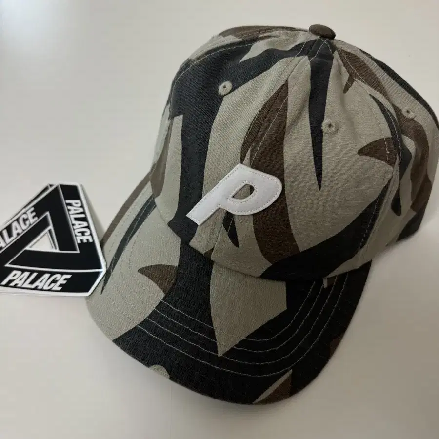 팔라스 모자 Palace P 6-Panel Tri Bal