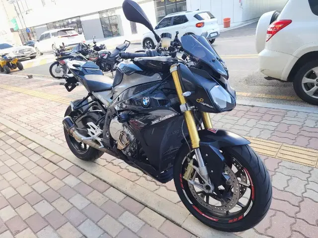 bmw s1000r 2016년식 풀배기 판매합니다