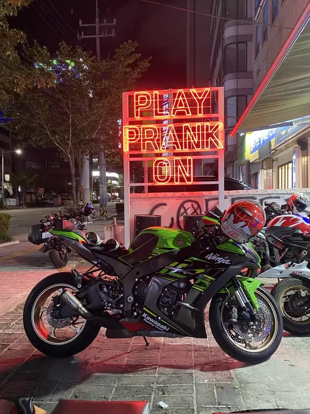 가와사키 닌자 zx 10r 3무 차량 판매합니다