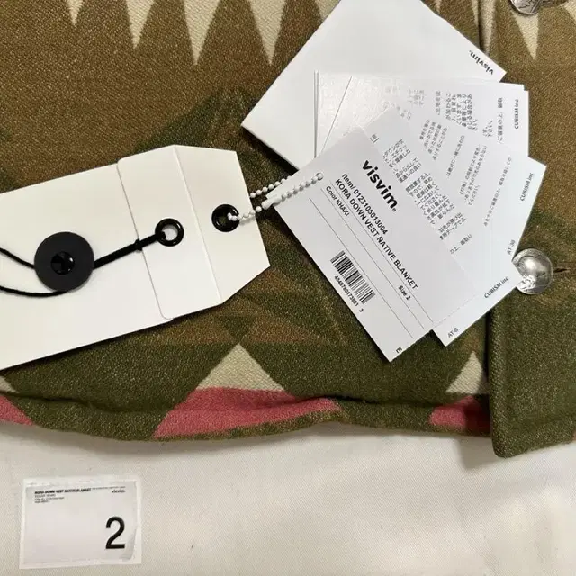 2)visvim 비즈빔 23ss KORA 다운베스트