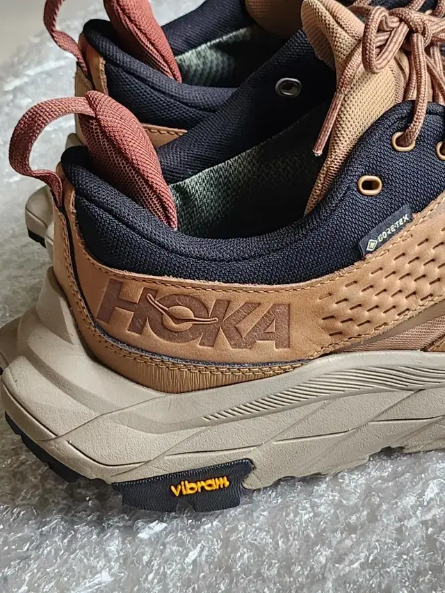 호카 아나카파 고어텍스 비브람 HOKA Anakapa goretex