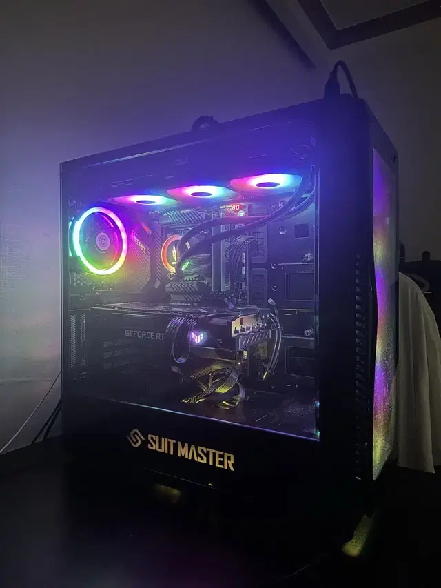 i9 10900k / 32gb /3070ti / 1TB / 850w