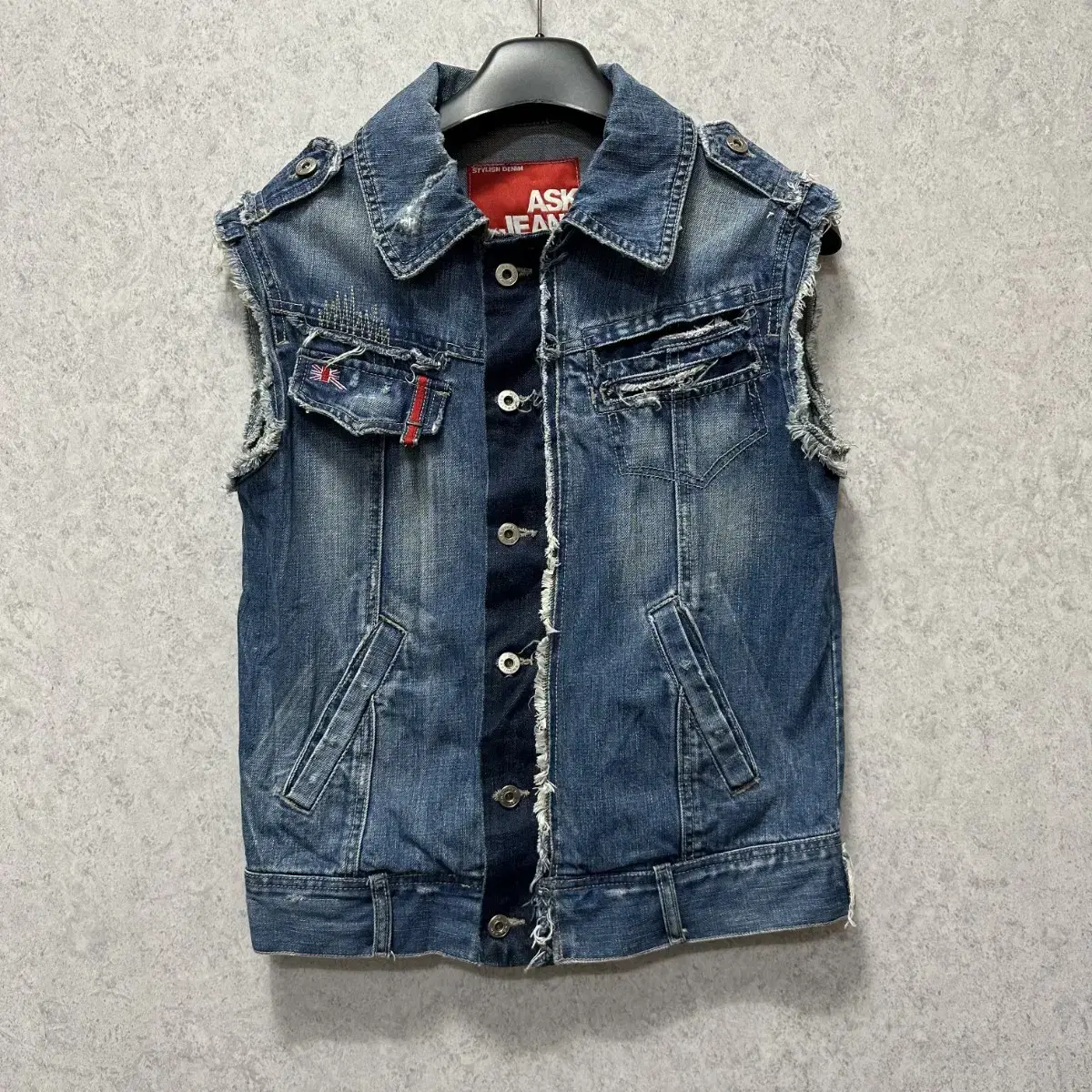 95 Women's Denim Vest Jacket