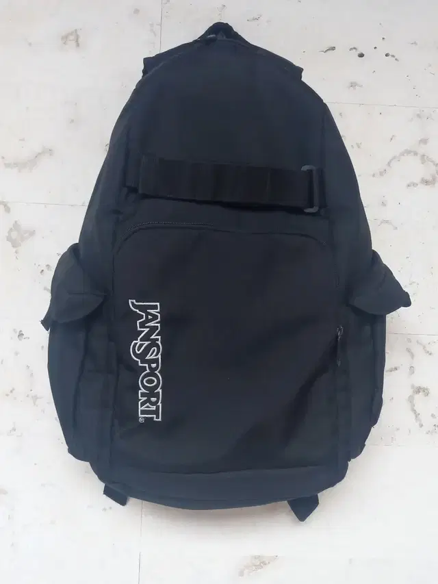 잔스포츠 JANSPORT 블랙백팩