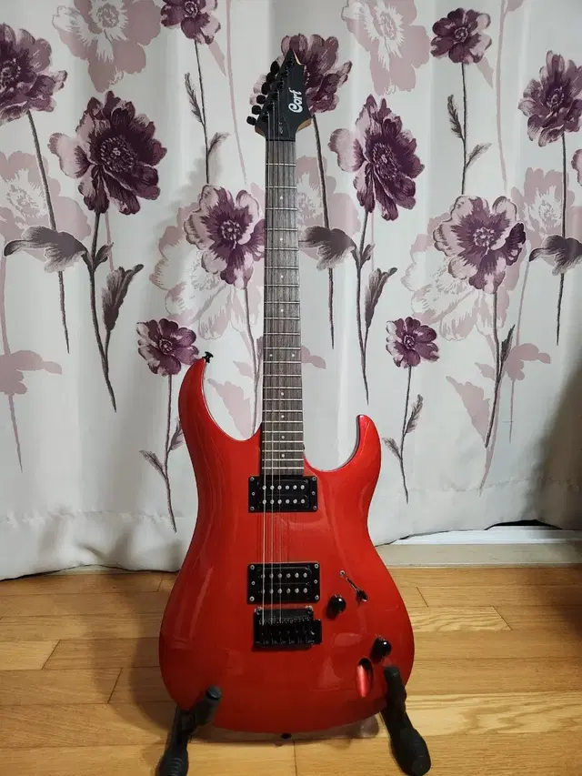 콜트 AERO-2 RM(Red Metallic) 슈퍼스트랫 일렉기타