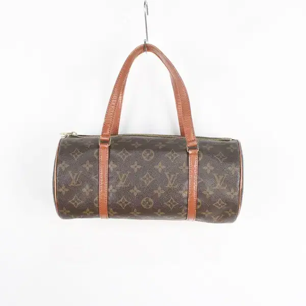 LOUIS VUITTON papillon