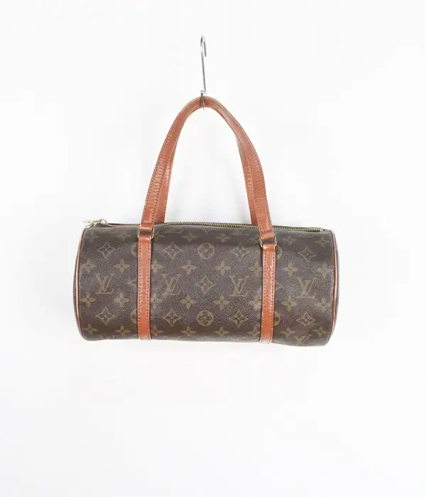 LOUIS VUITTON papillon