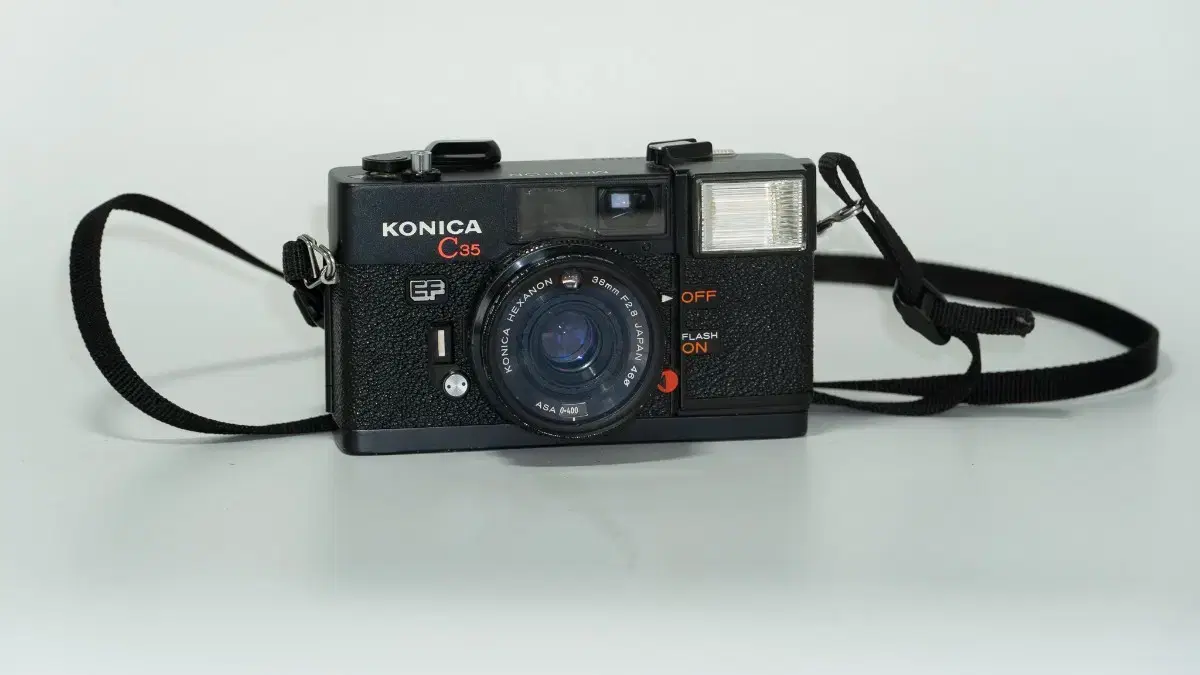 Konica C35 EF (Exposure meter X, UV filter X, case X, delivery X)