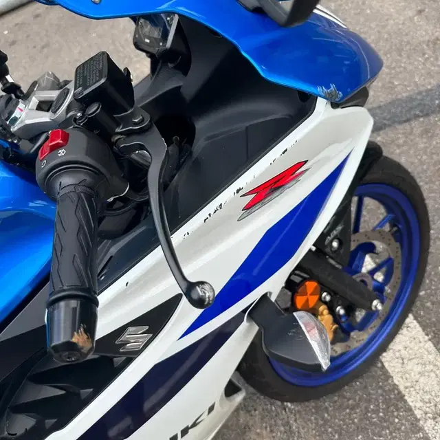 스즈키 Gsxr125 24년식