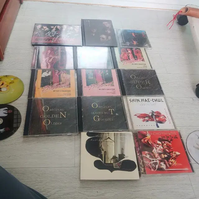 LP 22장+CD 47장+TAPE 300장 국내 및 해외 앨범 등