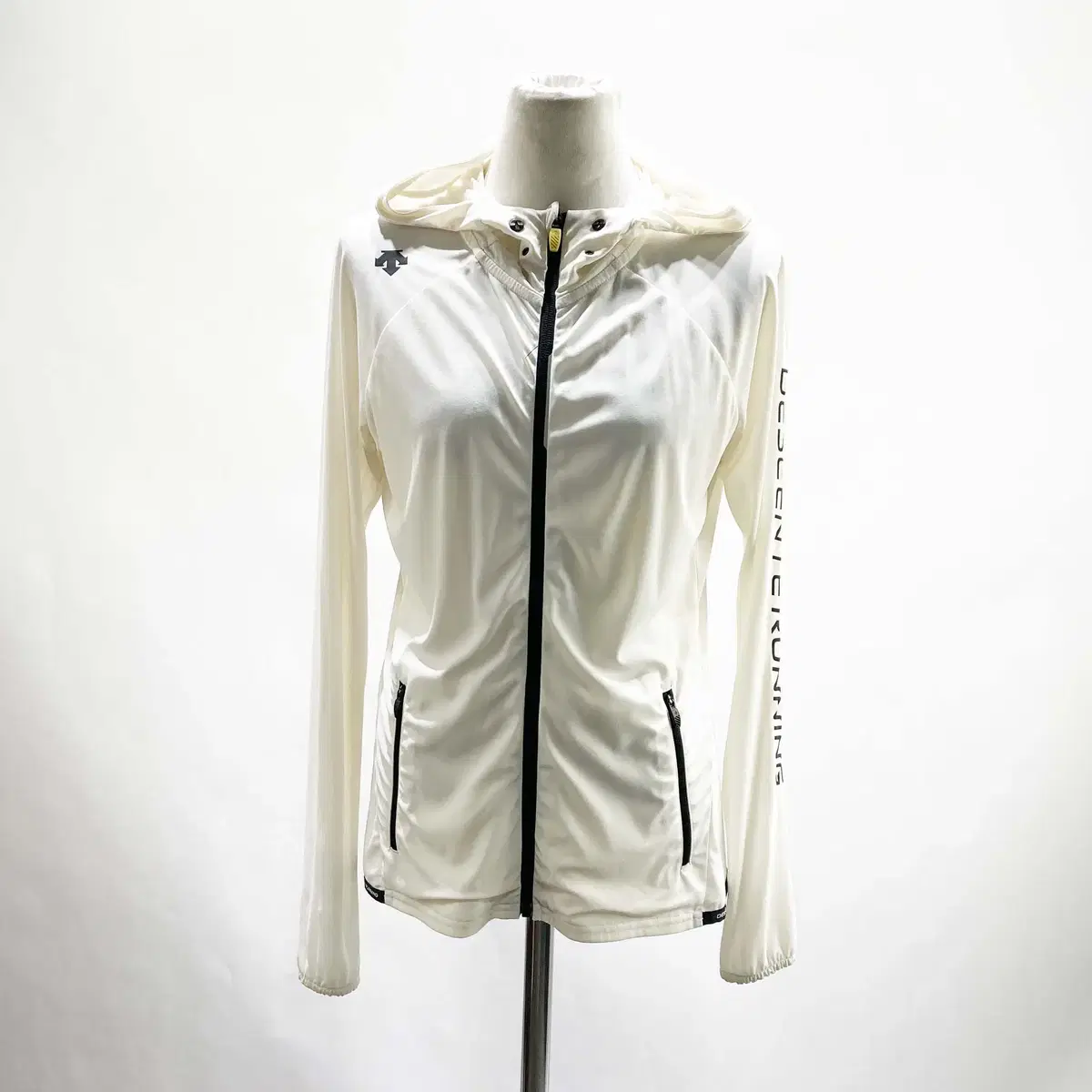 Descent Women's Hooded Jacket White 85 JINSENSE