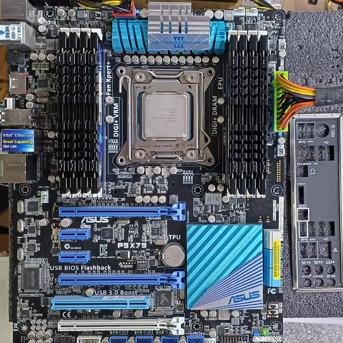 i7-4930K+ASUS P9X79+RAM 64gb