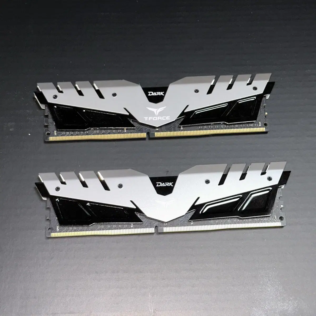 Team Group DDR4 16GB (8GB x 2) 3200MHz