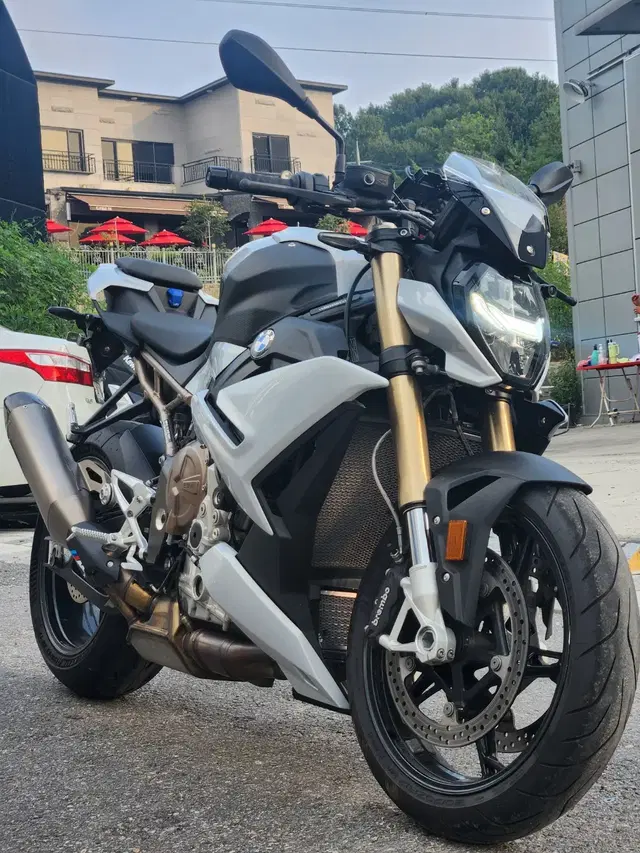 특가)bmw s1000r 22년 1만키로 상태굿 신차보증최저가 판매합니다