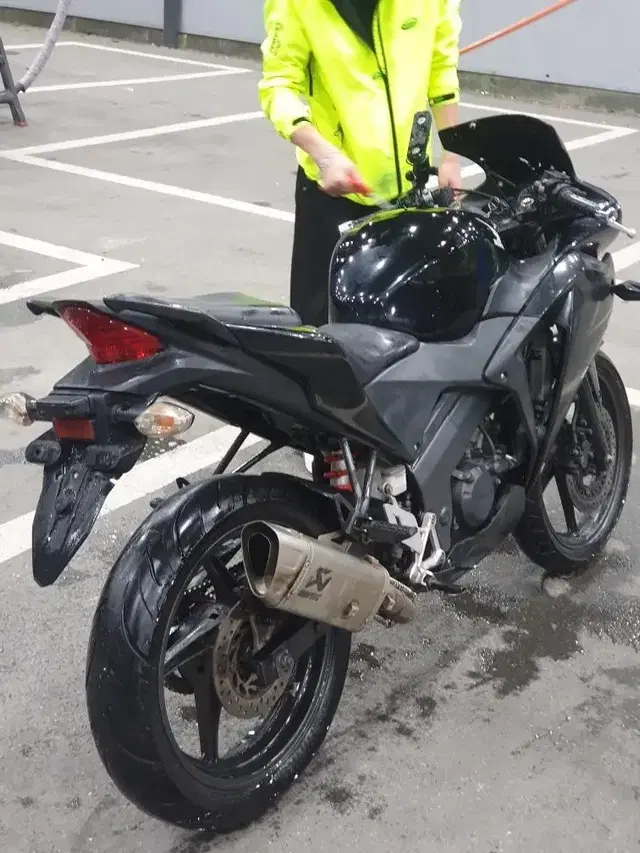 cbr125 60만원에 팝니다