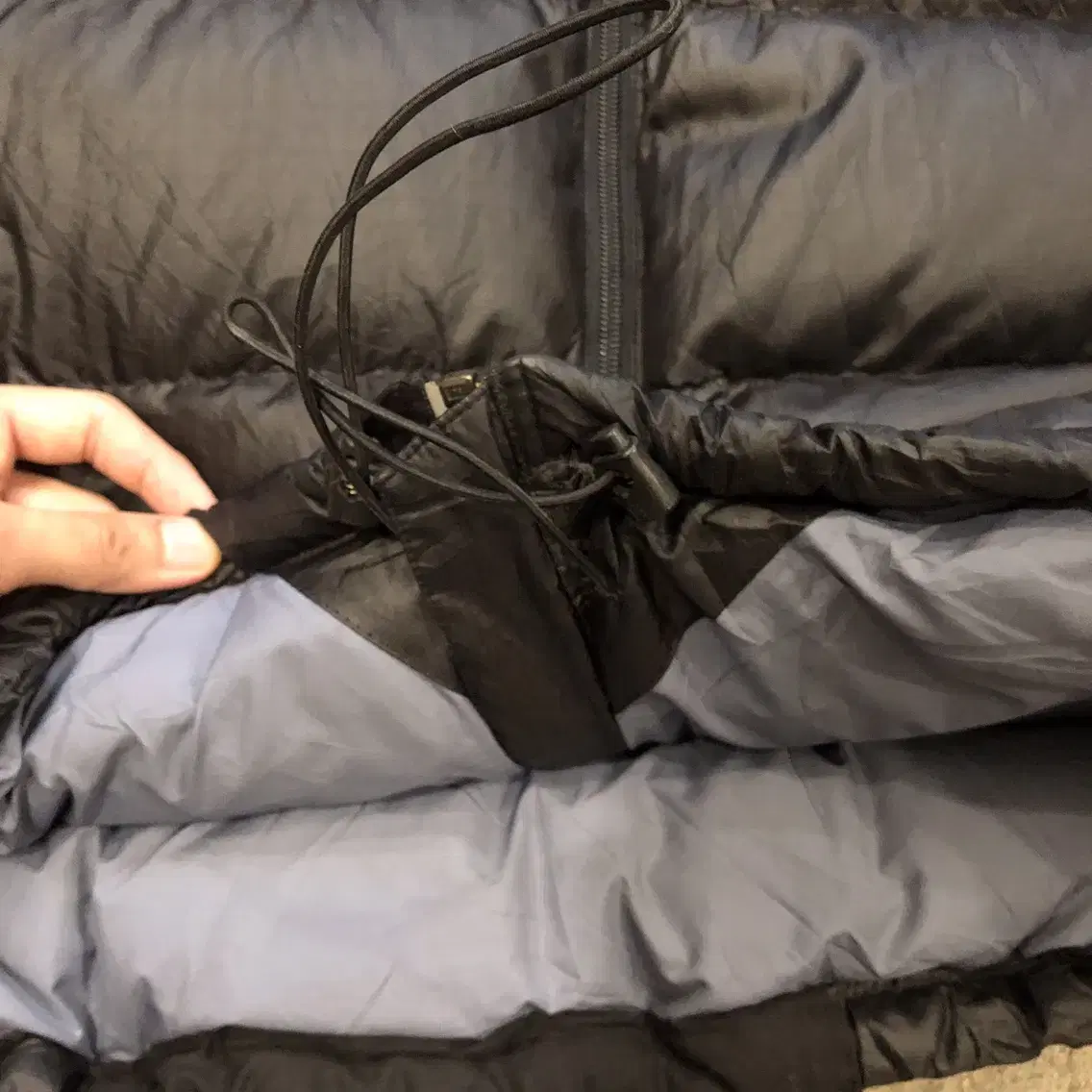 06 Patagonia Down Jacket - L (105)