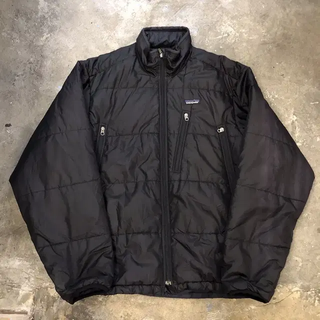 01 Patagonia Puff jacket - L (105 - 110)