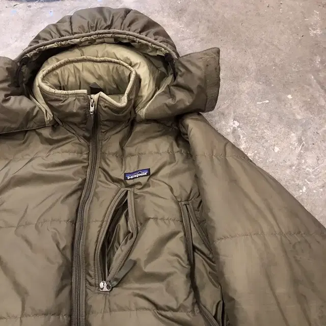 01 Patagonia Puff jacket - L (105 - 110)