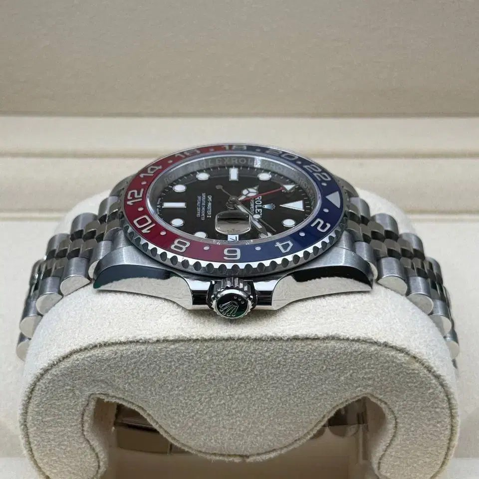 롤렉스 GMT-마스터2 40-126710BLRO