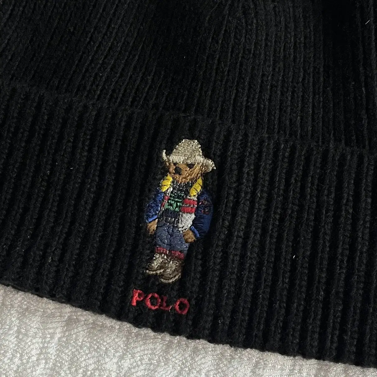 POLO RALPH LAUREN "Holiday Bear" Beanie